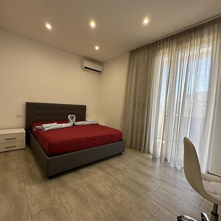 Sea&Sky Rooms Барі Екстер'єр фото